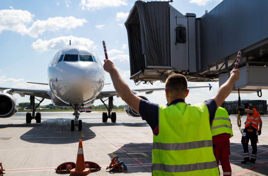 Airport Strike Over at Toronto Pearson (teamsters.ca)