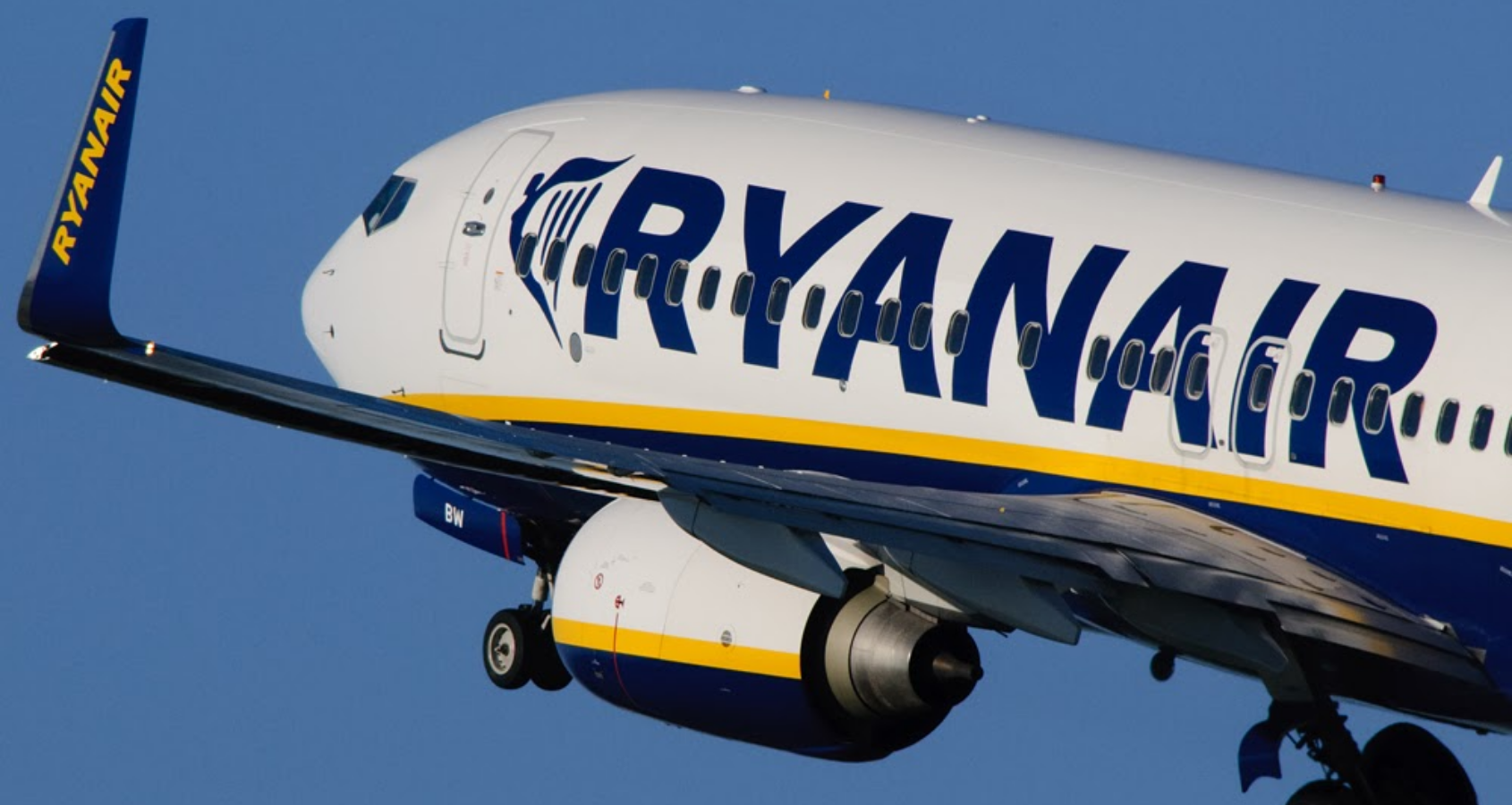 Unite safeguards cabin crew jobs at Ryanair