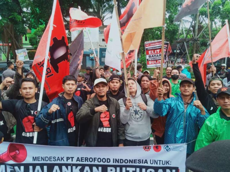 Victory for illegally sacked airport workers in Indonesia
